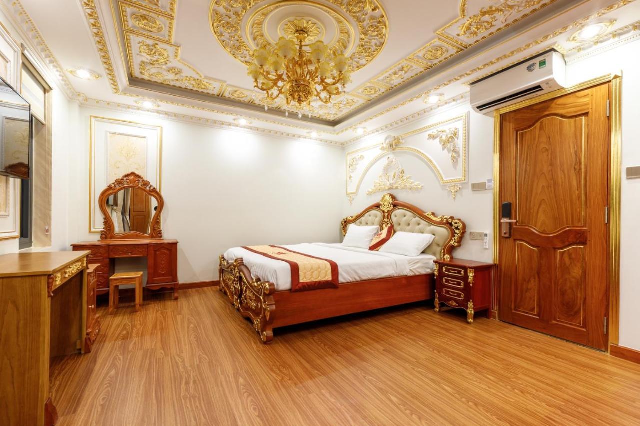 Tri Tam Hotel - Khach San Tri Tam Ben Luc Exteriér fotografie