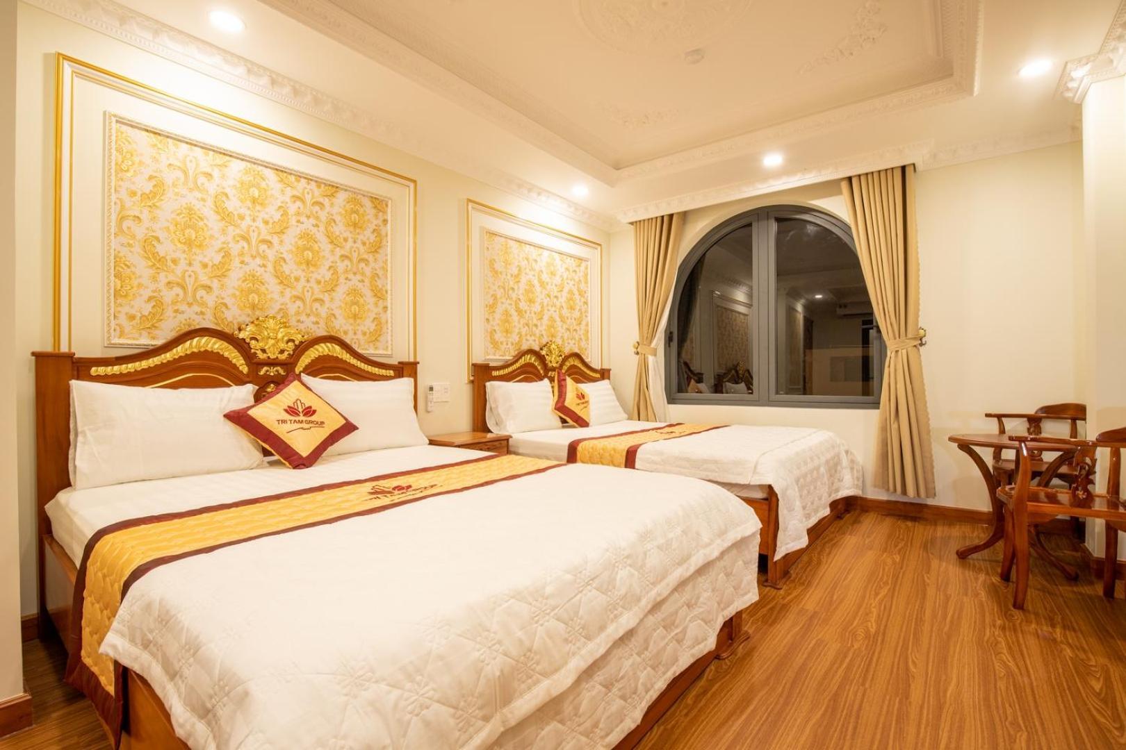 Tri Tam Hotel - Khach San Tri Tam Ben Luc Exteriér fotografie